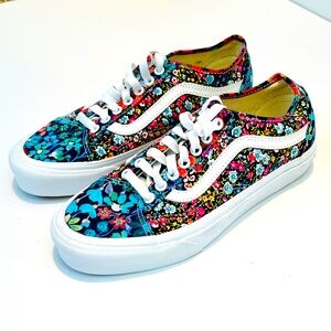 New Colorful Liberty Floral Lace-Up Vans